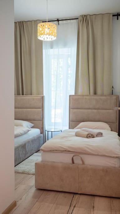 ביילובאר Central Park Apartments מראה חיצוני תמונה